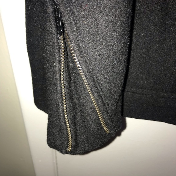 Men’s Banana Republic wool coat - Picture 4 of 10